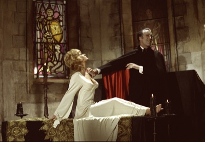 Dracula A.D. 1972