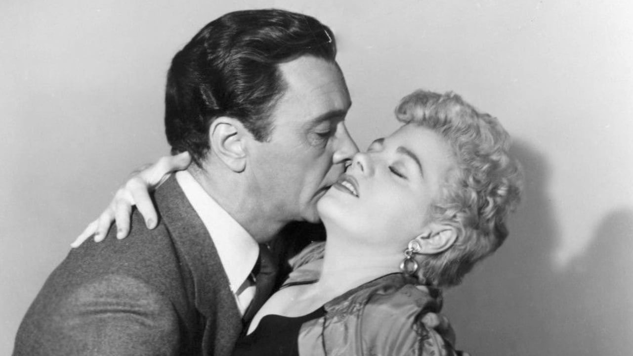 Playgirl Film Park Circus