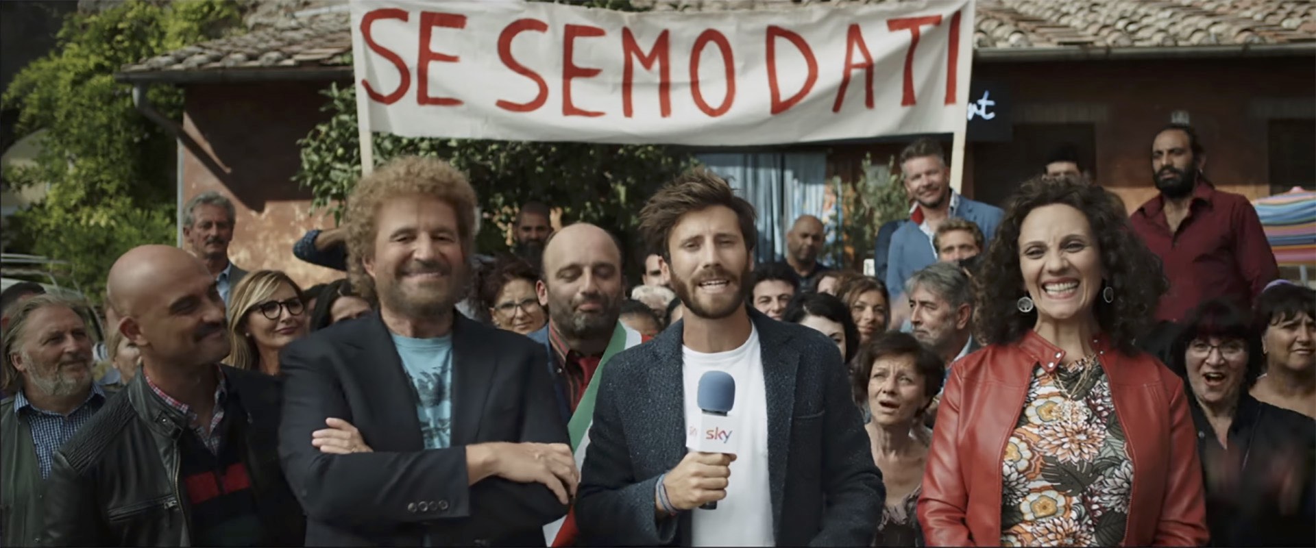 cast di poveri ma ricchissimi